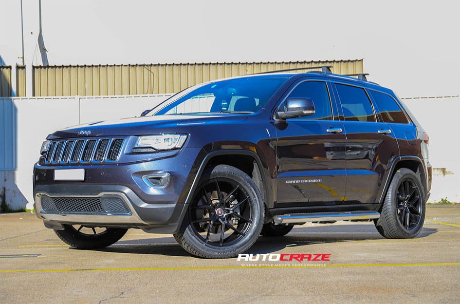 JEEP-GRAND-CHEROKEE-IFG-39-BLACK